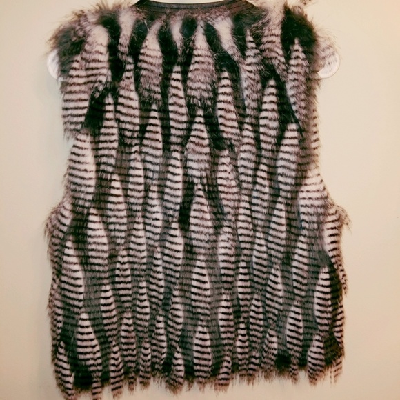 Faux Fur Winter Vest, NEVER WORN! - Picture 2 of 2
